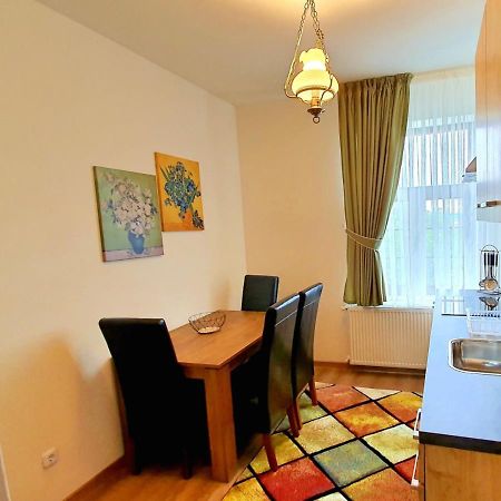 Zur Krone Aparthotel Widdershausen Extérieur photo