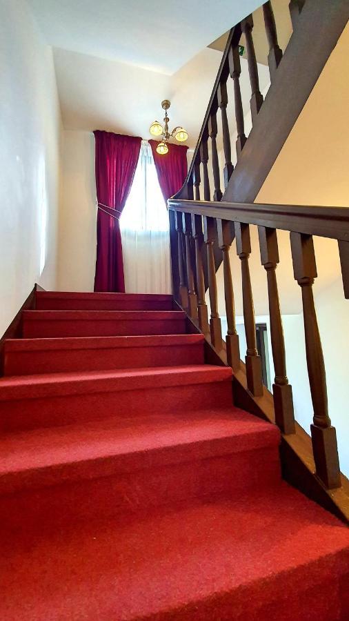 Zur Krone Aparthotel Widdershausen Extérieur photo