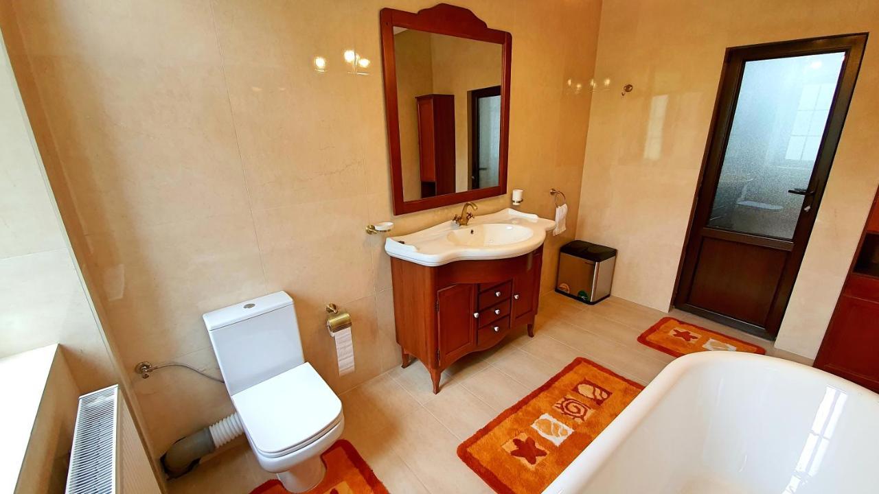 Zur Krone Aparthotel Widdershausen Extérieur photo