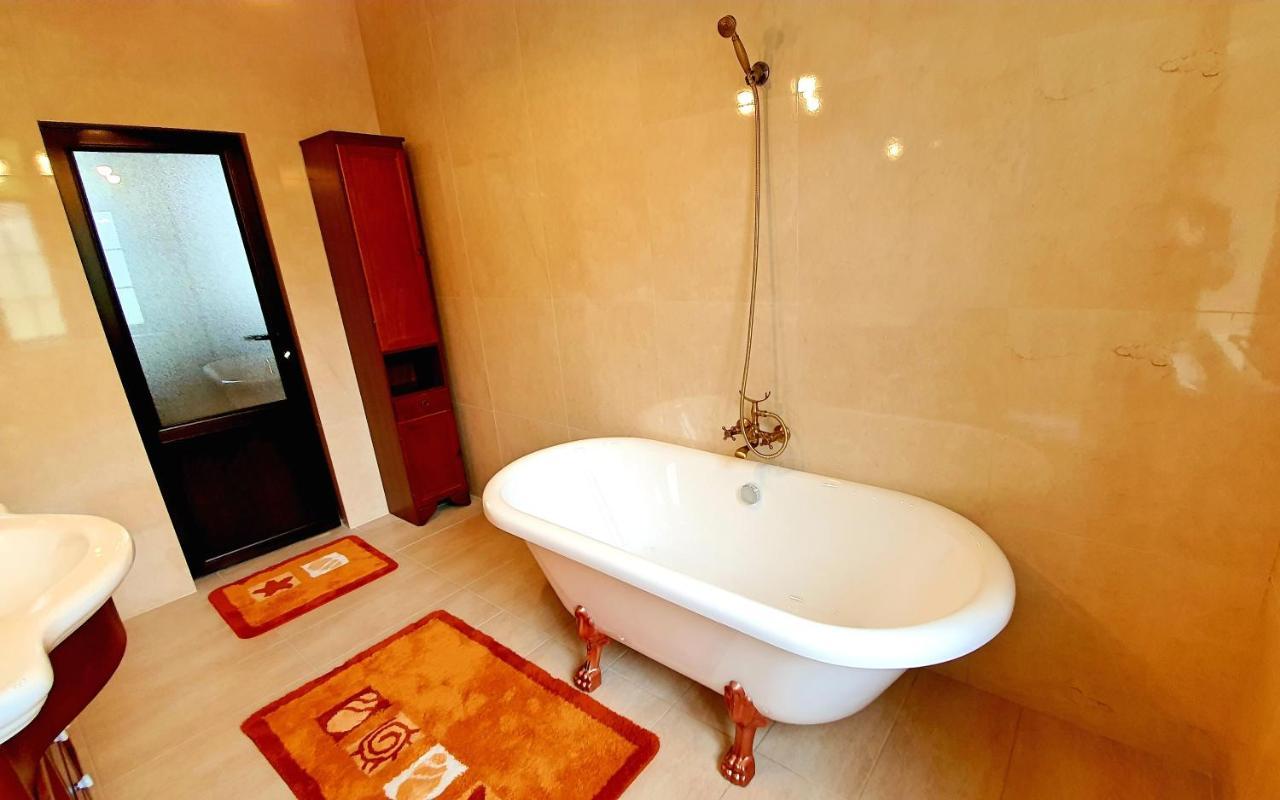 Zur Krone Aparthotel Widdershausen Extérieur photo