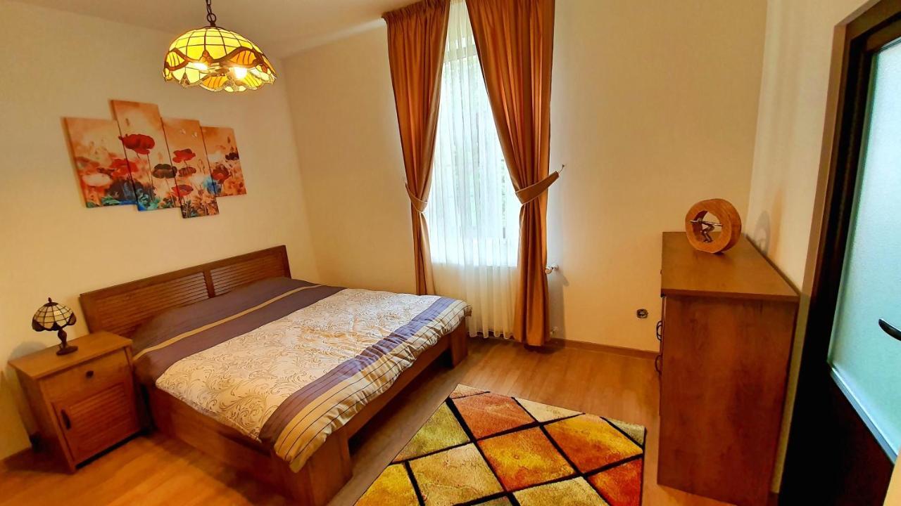 Zur Krone Aparthotel Widdershausen Extérieur photo